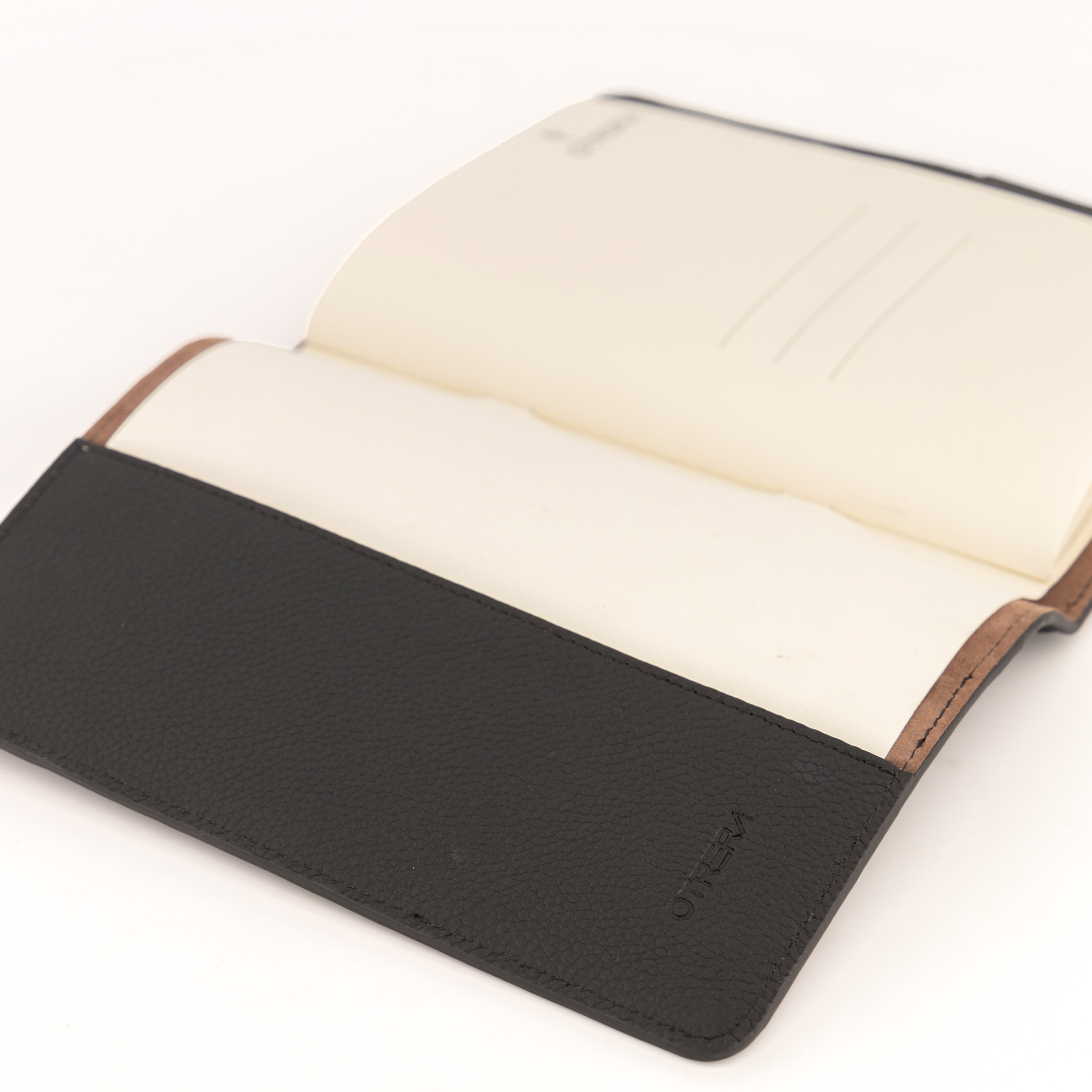 Hera Notebook Black