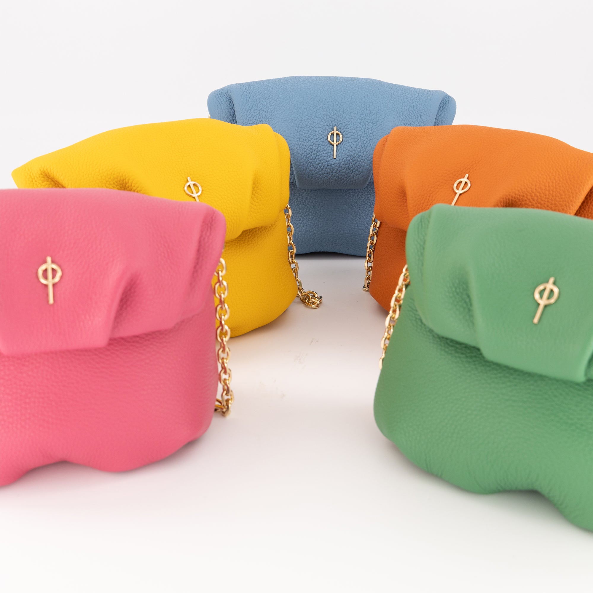 عوامة بيبي ليدا باللون الأصفر